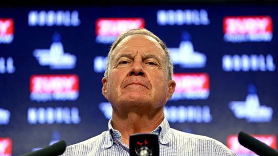 Bedard: Belichick says Jack Jones, Trent Brown, Juju Smith-Schuster & Tyquan Thornton set to go for camp taken at Gillette Stadium (Patriots)